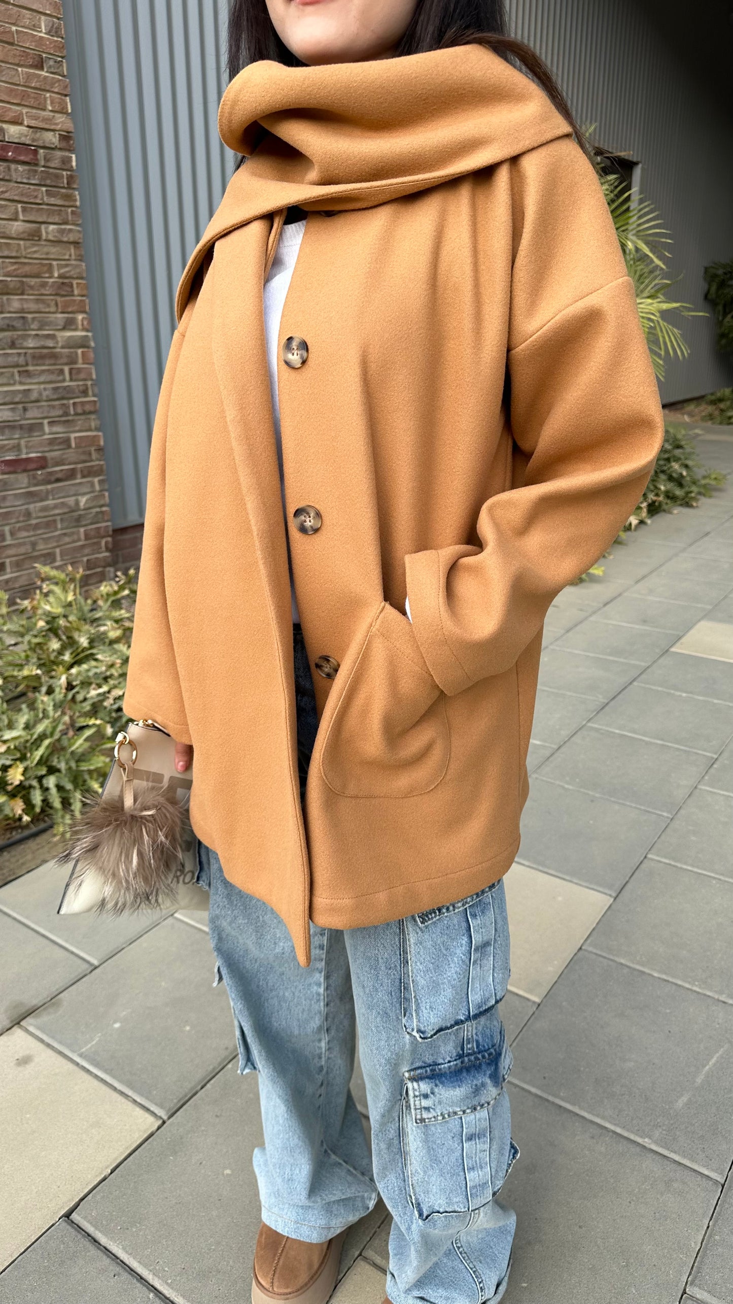 Wool Buttoned Scarf Jacket
